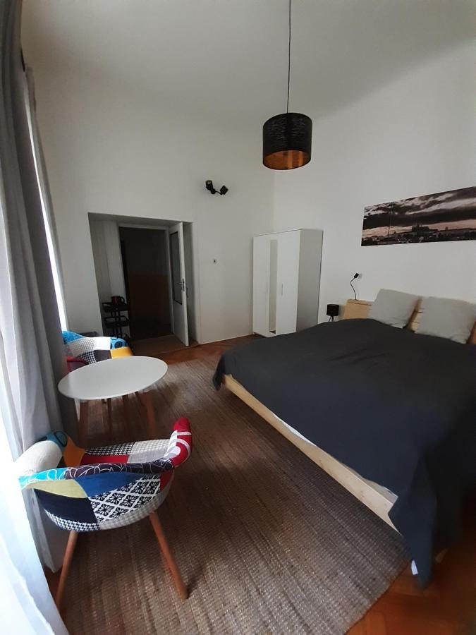Appartamento Soukromy Pokoj V Srdci Prahy Praga Esterno foto